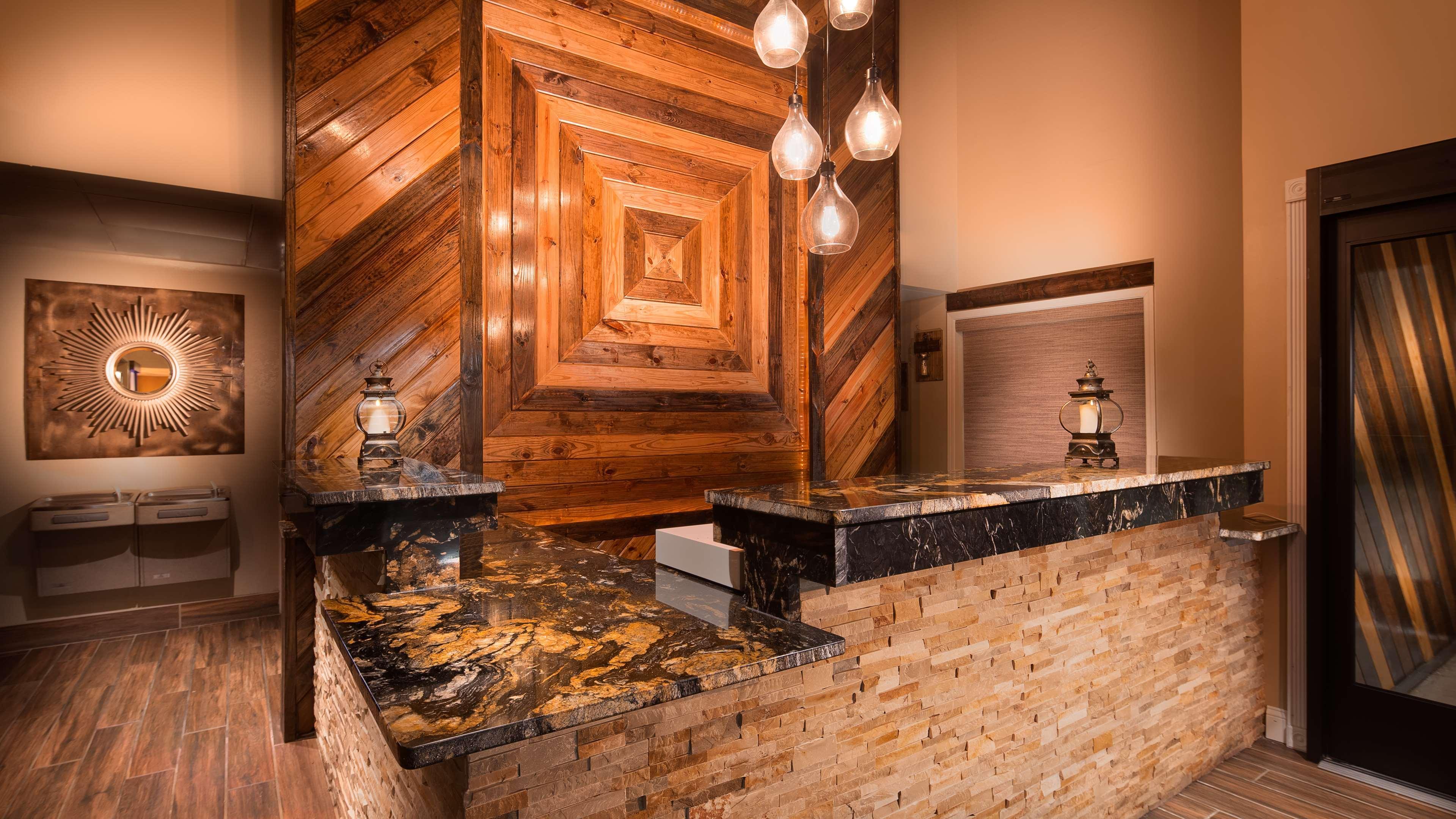 Best Western Warm Springs Hotel And Event Center Экстерьер фото