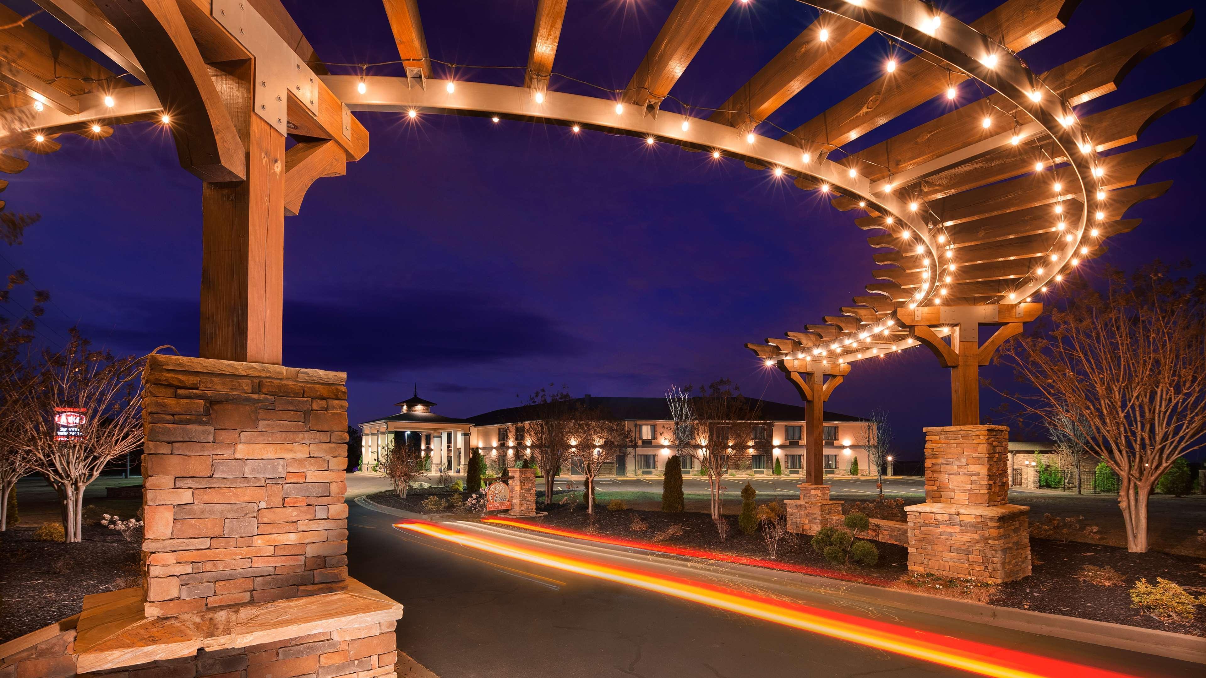 Best Western Warm Springs Hotel And Event Center Экстерьер фото
