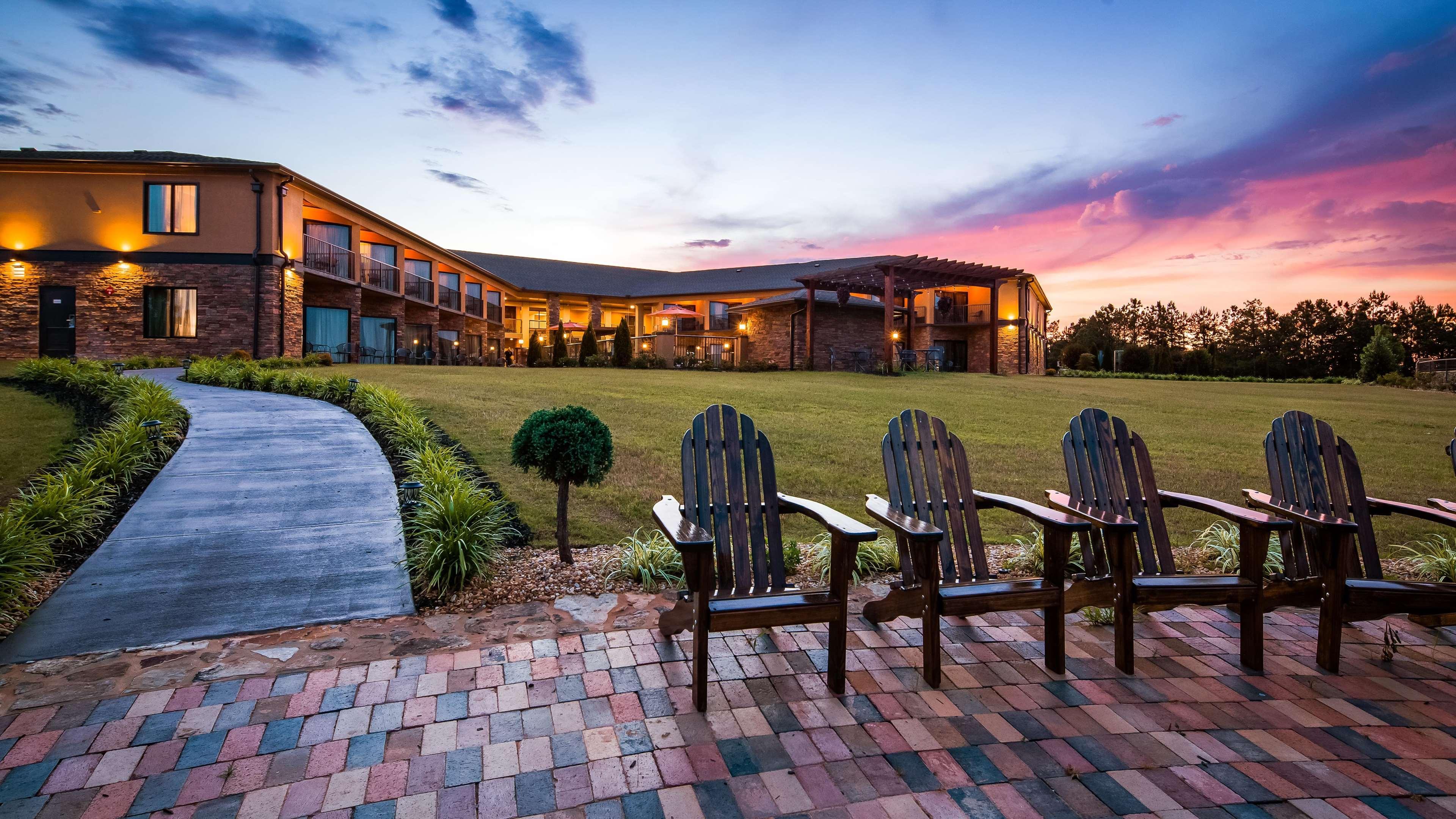 Best Western Warm Springs Hotel And Event Center Экстерьер фото