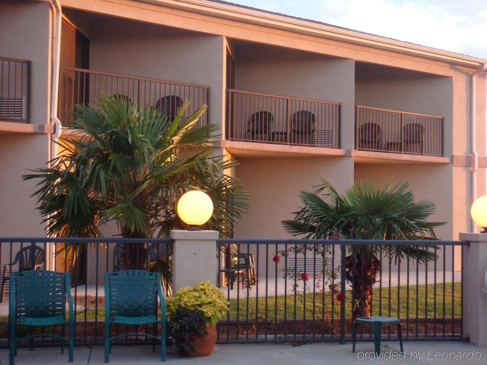 Best Western Warm Springs Hotel And Event Center Экстерьер фото